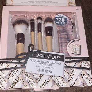 EcoTools Travel Makeup Brush Kit